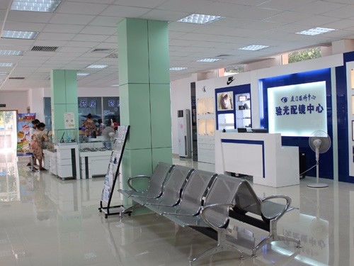 改进医院服务可从四大方面入手(图1)